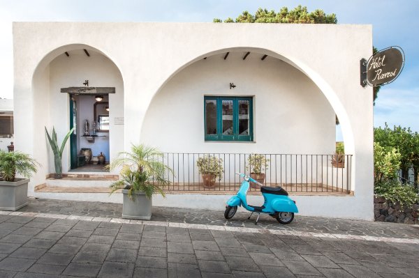 Hotel Ravesi