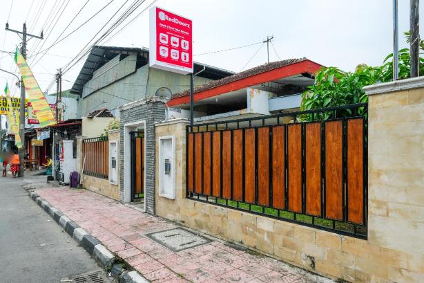 RedDoorz Syariah at Omah Pathok Malioboro #5
