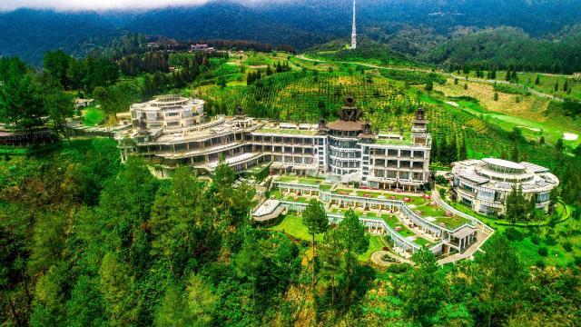 Taman Simalem Resort
