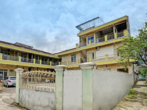 OYO Life 91873 Nugraha Kost #5