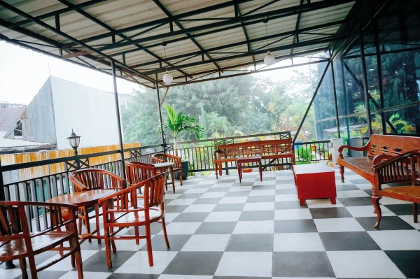 Pia Hotel Bandung #5
