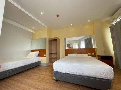 Almond Suites Cebu
