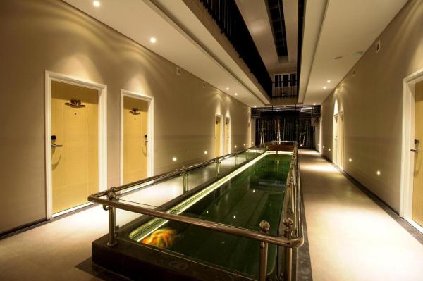 Vinotel Cirebon #5