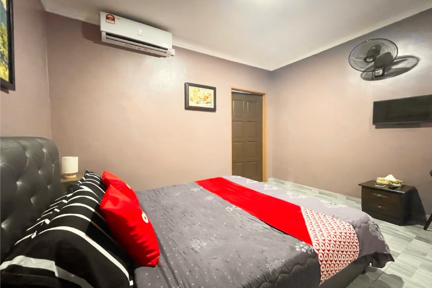 Hotel O Inspire Rooms