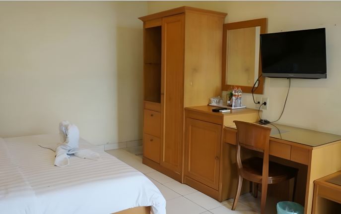 Hotel Adisurya Kediri #5