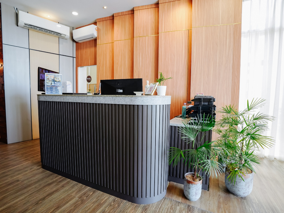 Wangs Hotel Gurney Drive #5
