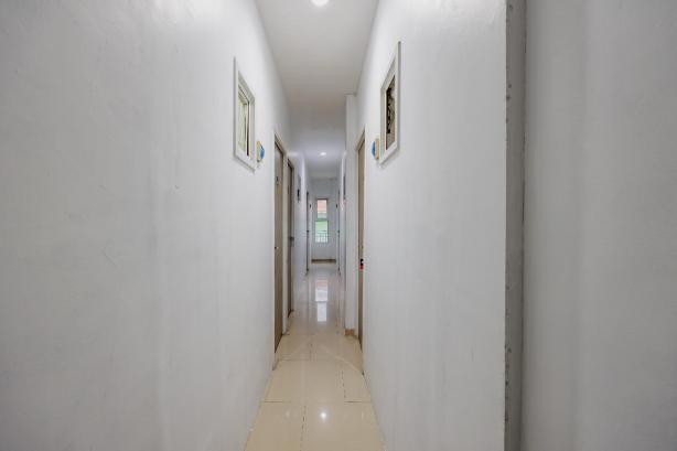RedDoorz Syariah Near Metropolitan Mall Bekasi #5