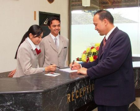 Hotel Sibayak Internasional #5