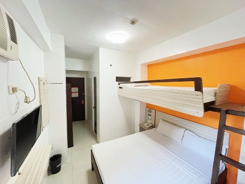 Travelbee Business Inn #5