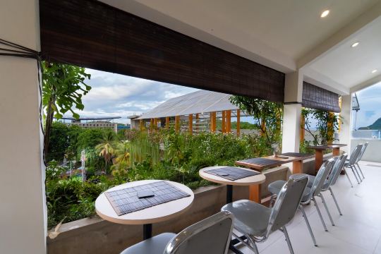 Komodo Lodge