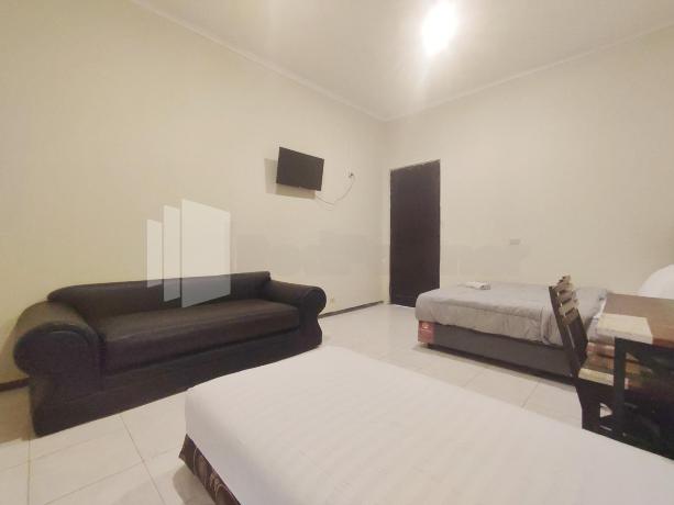 Mutiara Residence Near Simpang Lima Mitra RedDoorz #5