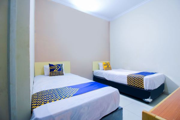 Spot on 2370 Berkah Homestay Syariah #5