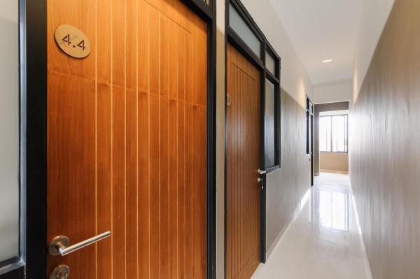 Urbanview Syariah Kost D33 Hutan Kota Srengseng #5