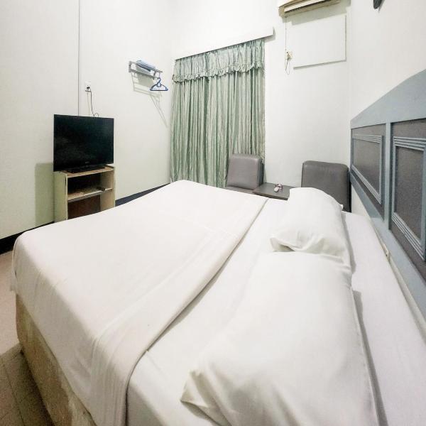 RedDoorz Near Pelabuhan Sri Bintan Pura Tanjungpinang