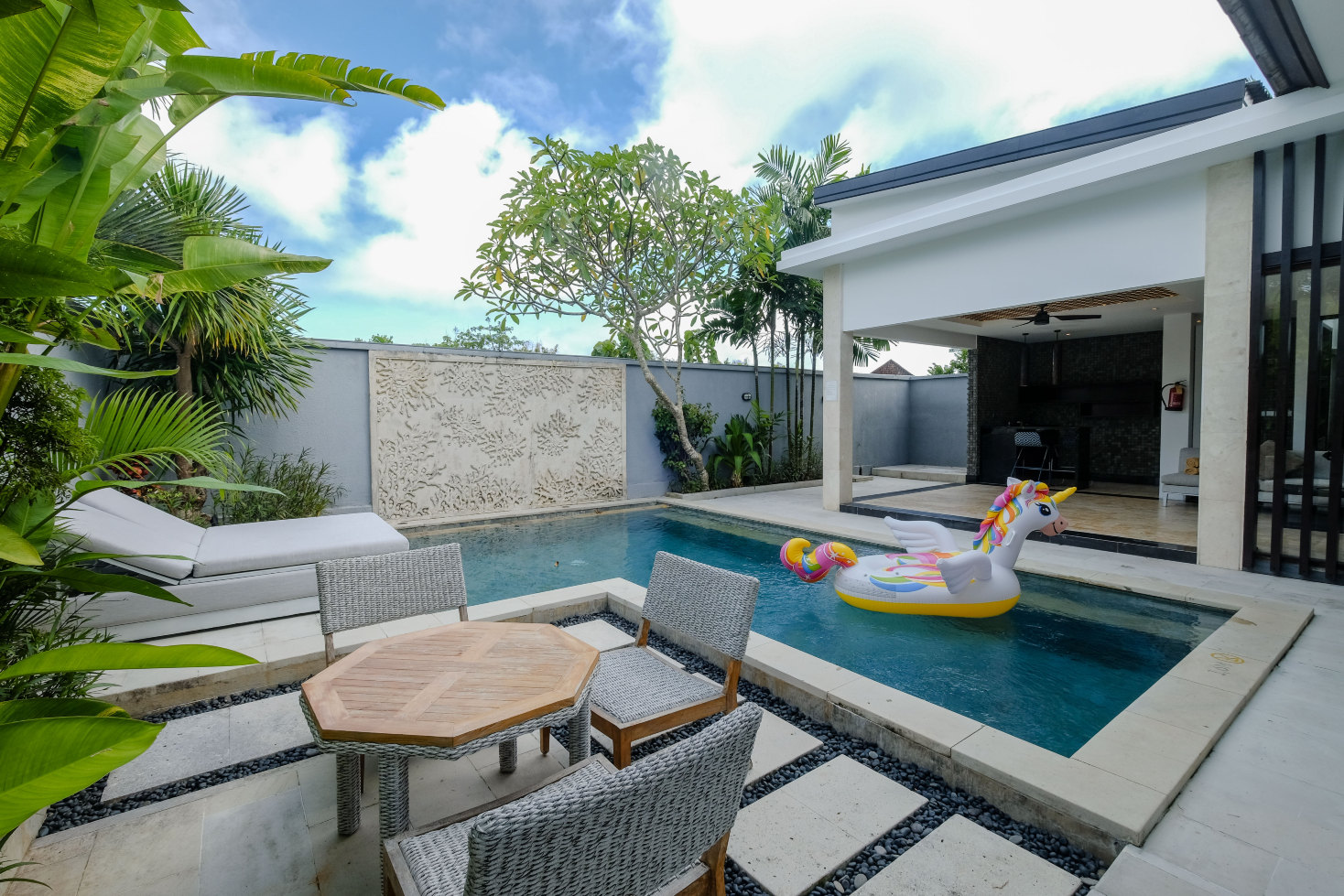 Prasana Villas by Arjani Resorts #5