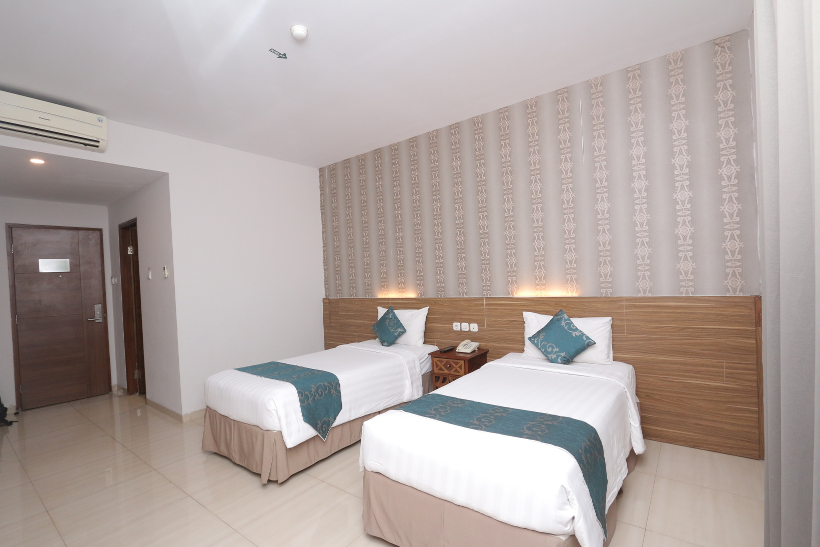 Grand Amira Hotel