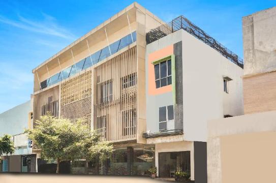 Townhouse Oak Palembang near Palembang Golf Club formerly KR Hotel
