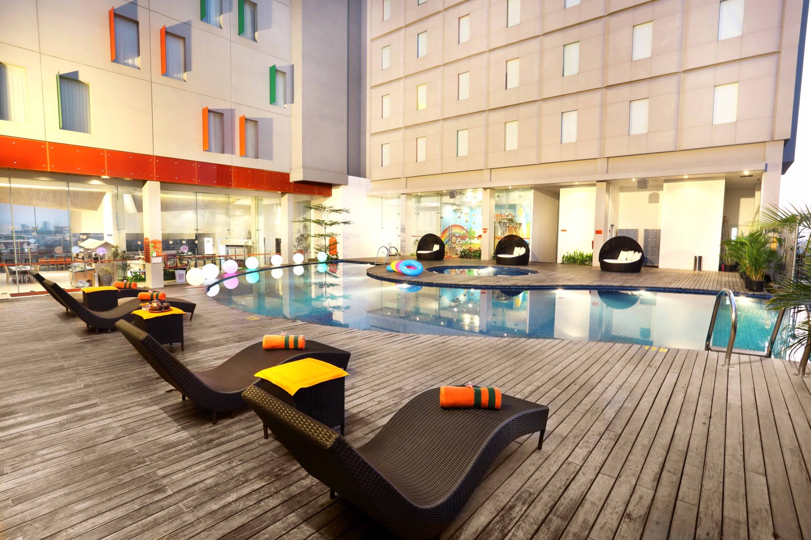 Harris Hotel & Conventions Gubeng #5