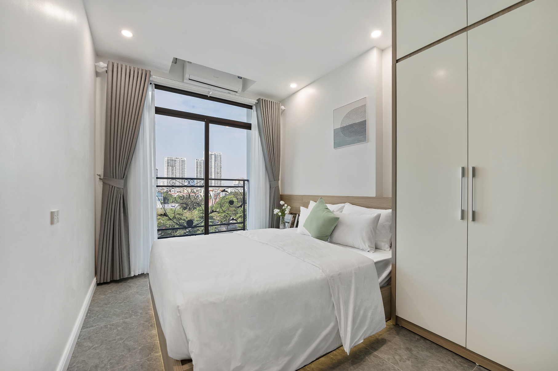 22Land Cosmos Hotel #5