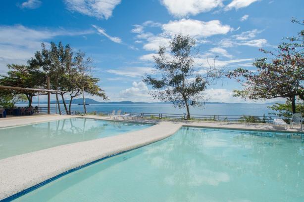 Almont Beach Resort #5