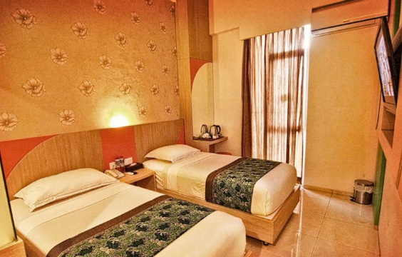 Hotel Dewarna Sutoyo Malang #5