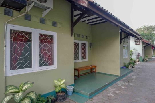 RedDoorz Near Institut Pertanian Yogyakarta #5