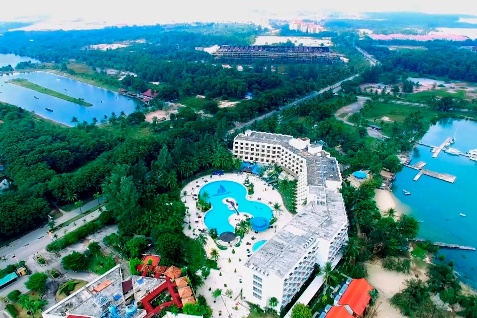 Harris Resort Waterfront Batam #5