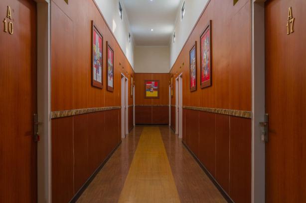 RedDoorz Plus Near Ipdn #5