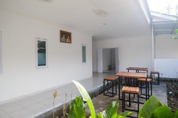 RedDoorz Syariah @ Griya Merbotan Demak #5