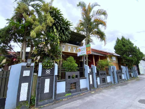 Homestay Jogja Dekat UII By Simply Homy
