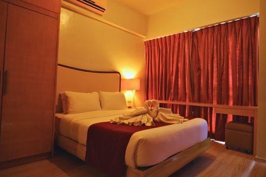 La Mirada Hotel and Serviced Apartments #5