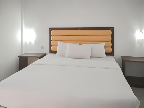 RedDoorz Syariah Near Sunrise Park Pangandaran