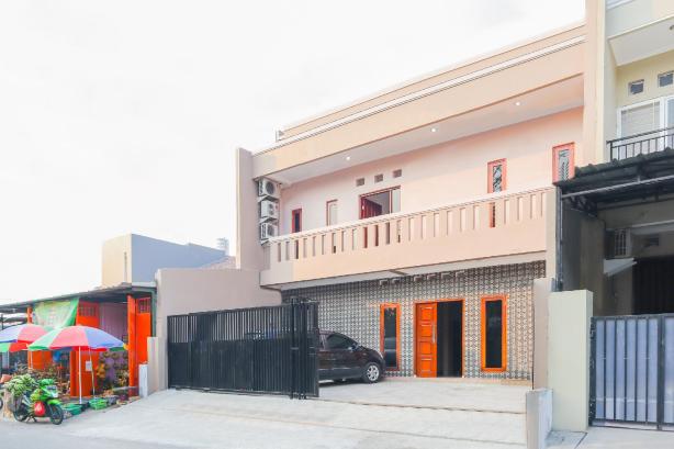 Hotel O Axl Residence #5