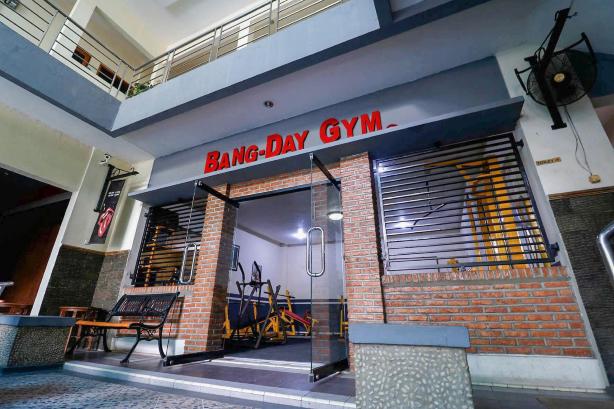RedDoorz Plus Near Universitas Indonesia #5
