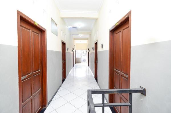 Hotel O Solo Point Guest House Syariah #5