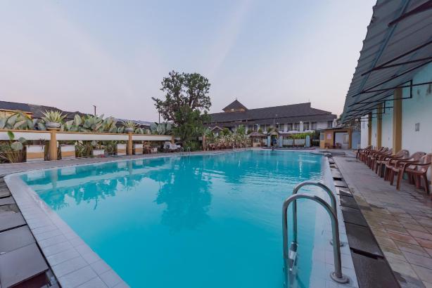 Urbanview Hotel Crown Tasikmalaya by RedDoorz #5