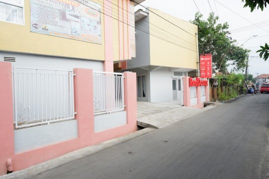 RedDoorz Syariah Near Rsud Margono Purwokerto #5