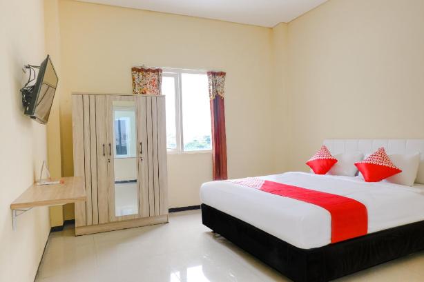 OYO 1468 SM House