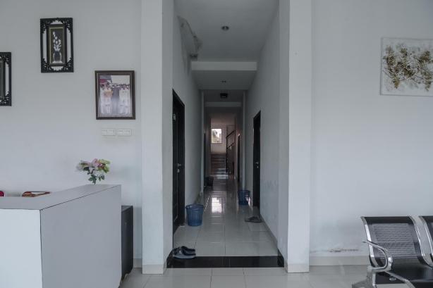RedDoorz Syariah Near Jamtos Jambi #5