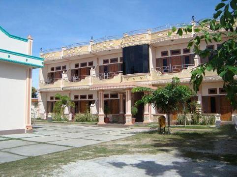 Nagoya Inn Sabang