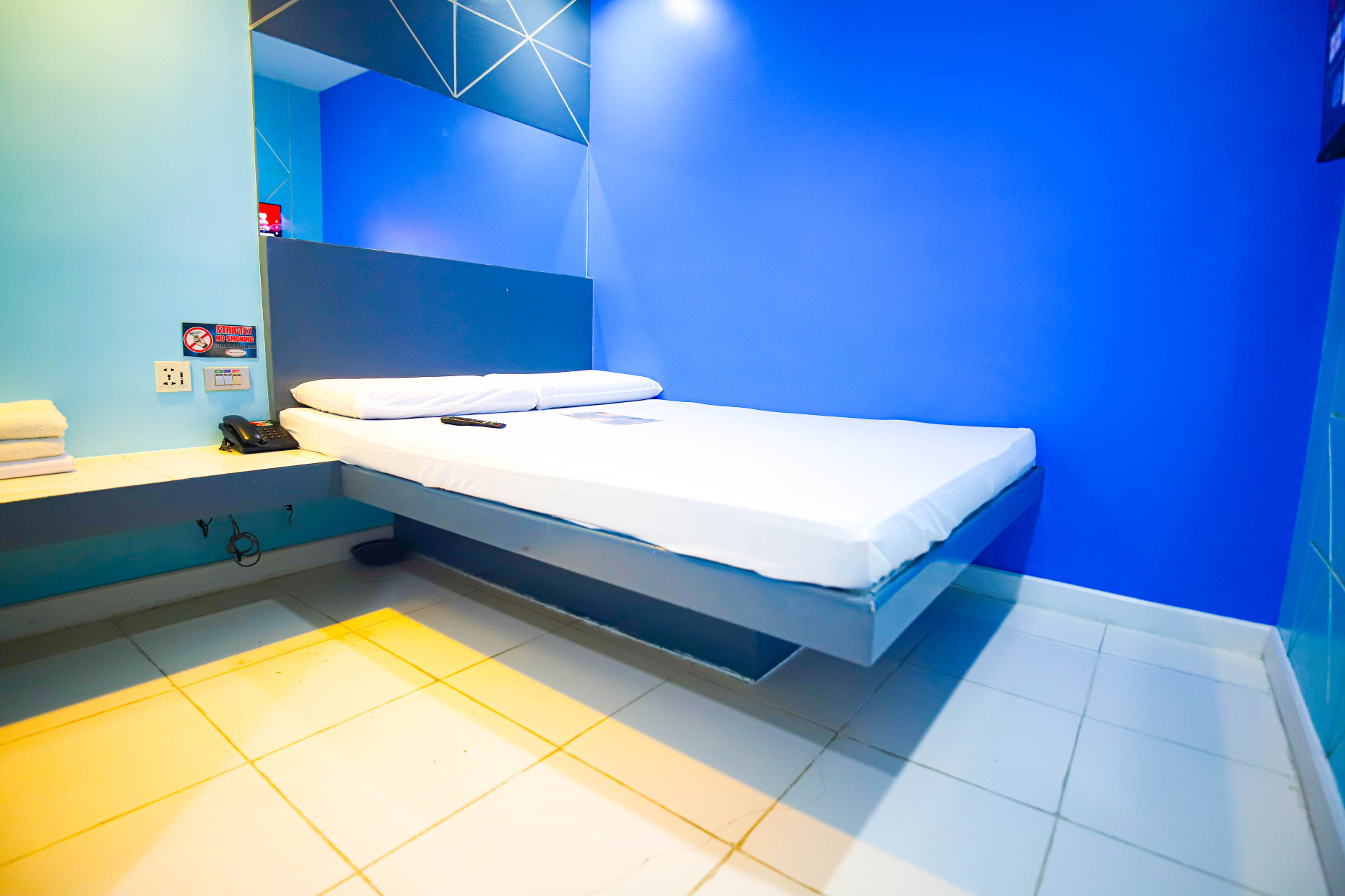 Astrotel Divisoria