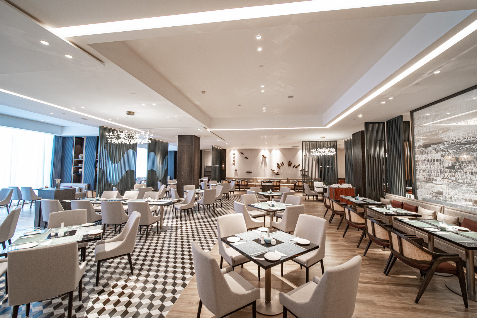 Royal Hotel #5