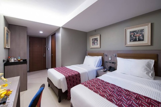 Solace Hotel #5