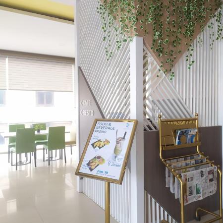 Zenith Hotel #5