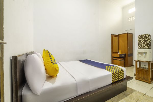 Spot on 2395 Hotel Aden 2 Syariah
