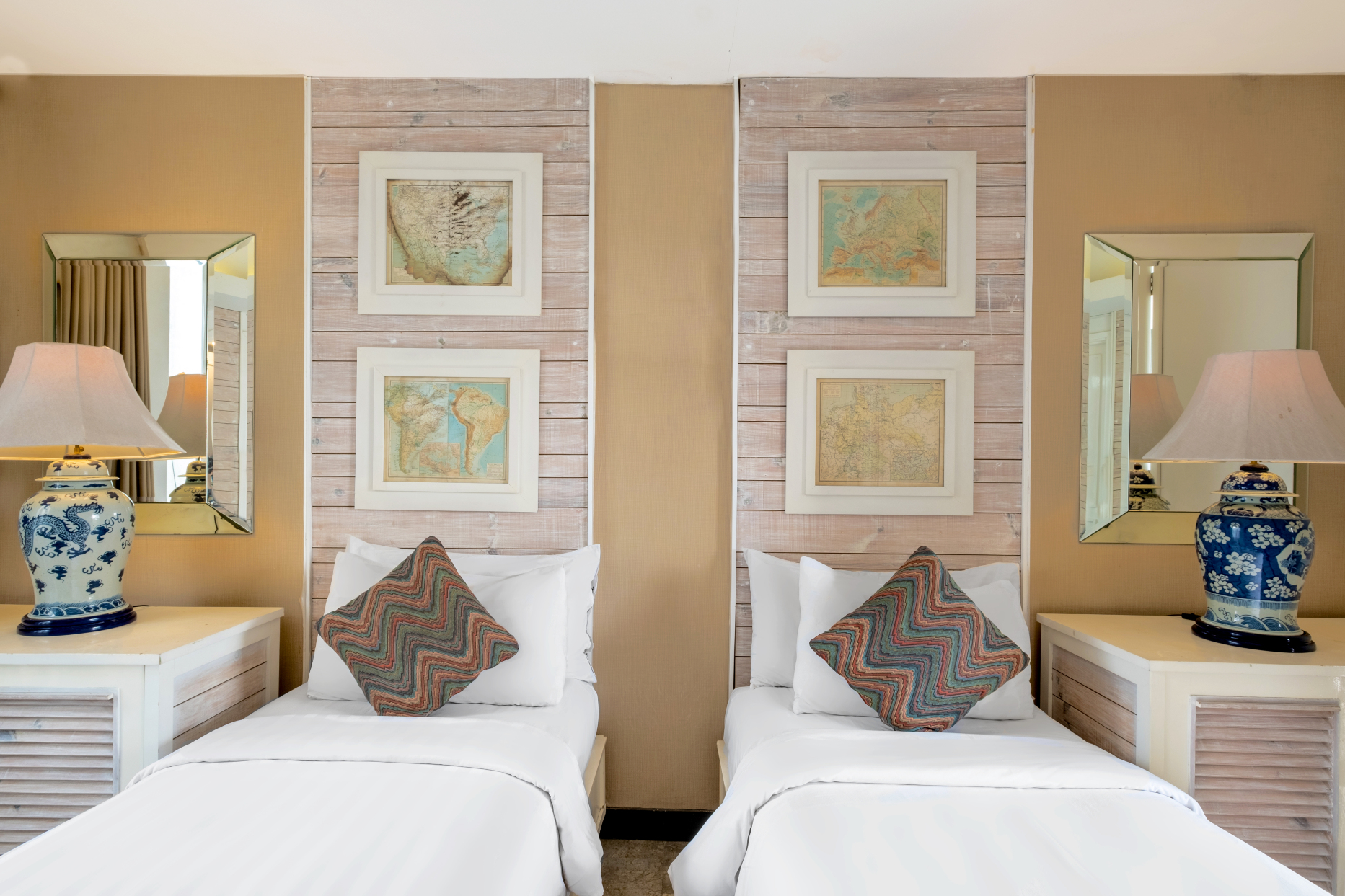 The Kanjeng Suites Petitenget #5