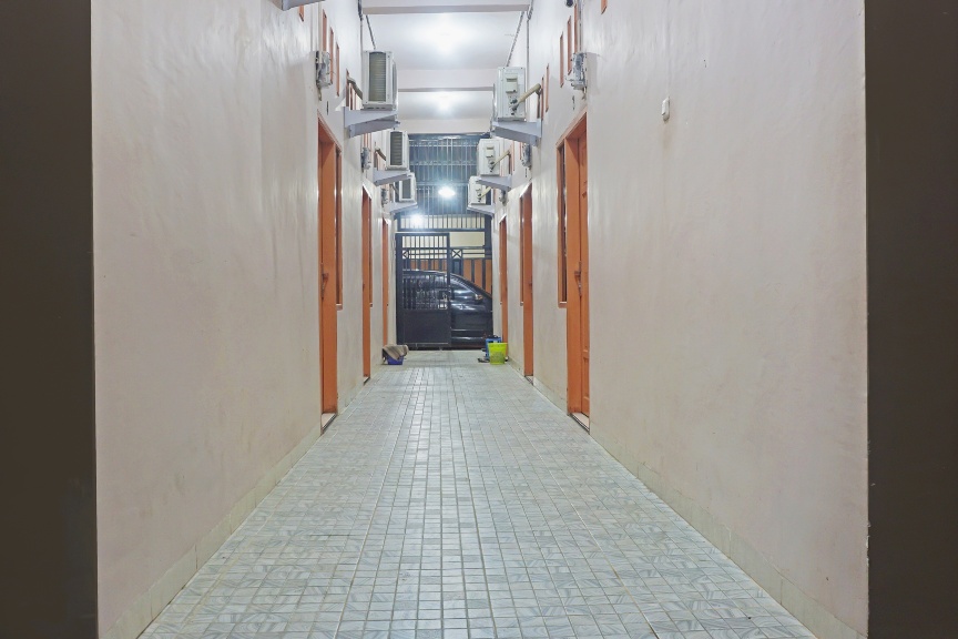 Hotel O Almeerah Homestay Syariah Near RS Hermina #5