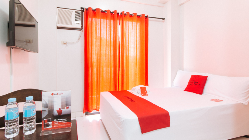 RedDoorz Near Naia Terminal 1