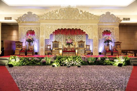 Royal Palm Hotel & Conference Center Cengkareng #5