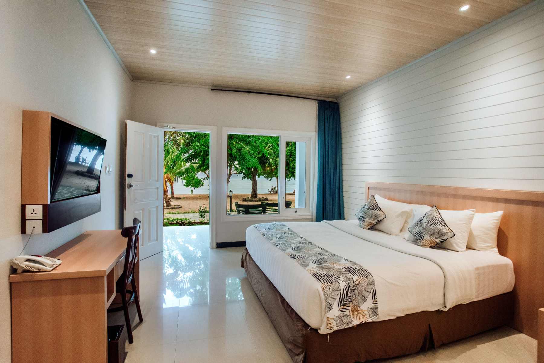 Sylvia Hotel & Resort Komodo #5